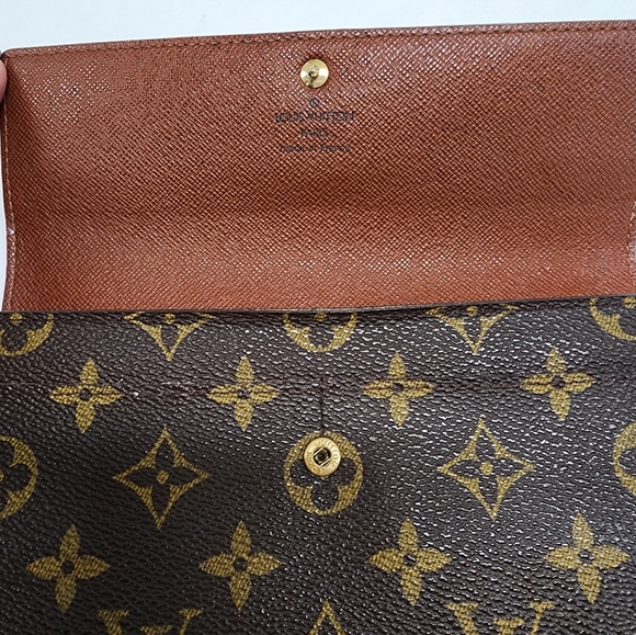 Authentic Louis Vuitton Vintage Sarah wallet - Picture 5 of 8